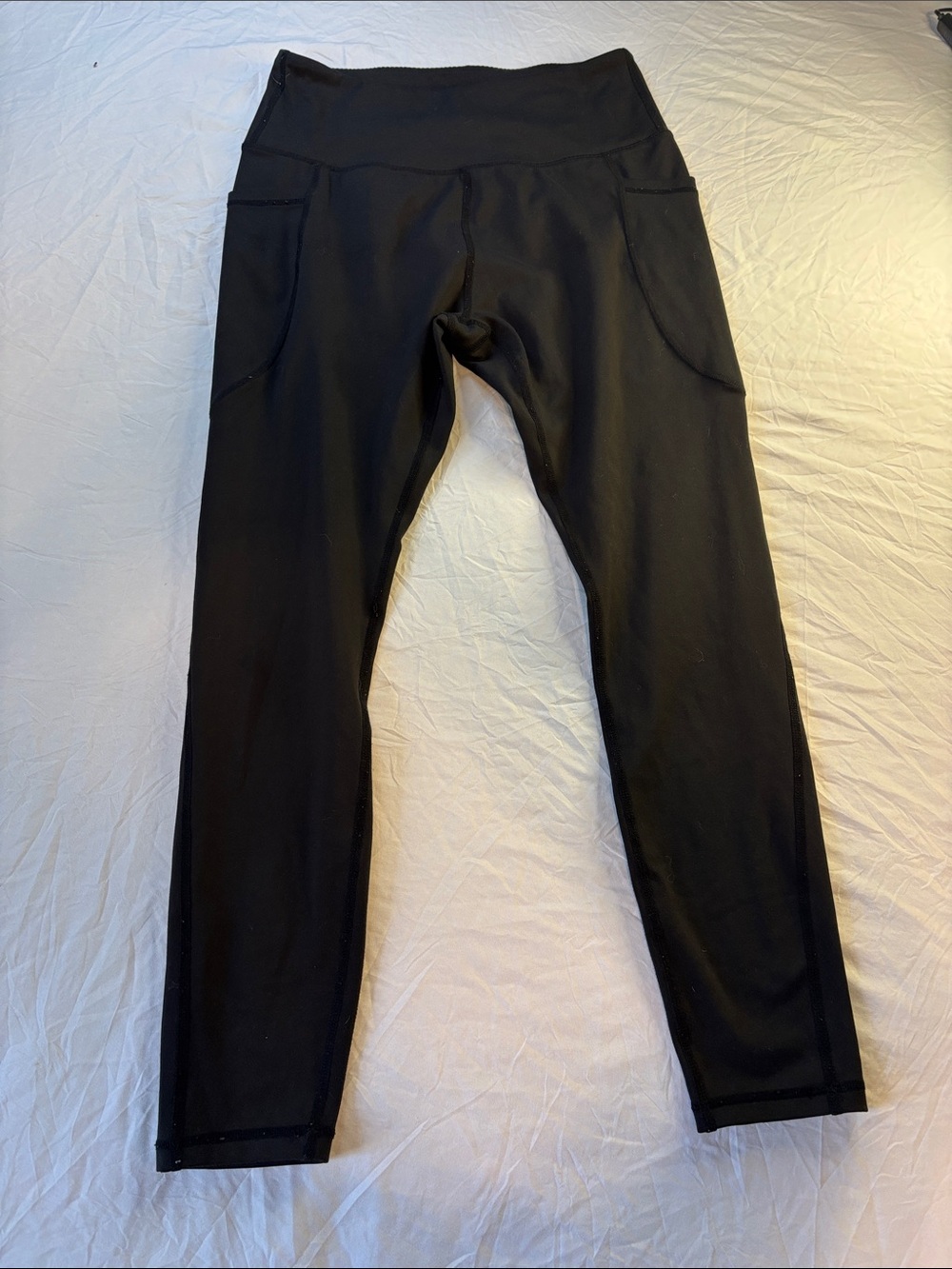 High-Rise Black Women's Leggings with Side Pockets